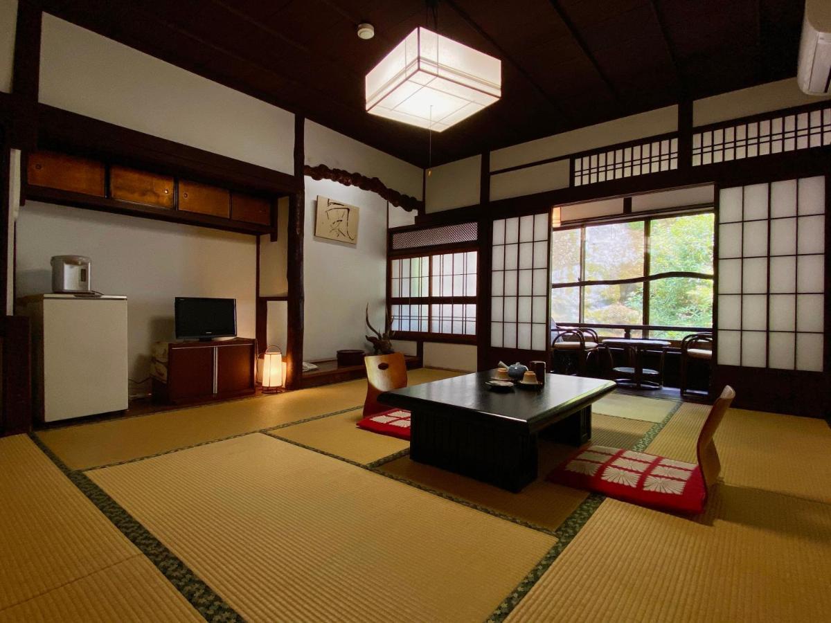 Hotel Ryoso Kawaguchi Hatsukaichi Exterior foto
